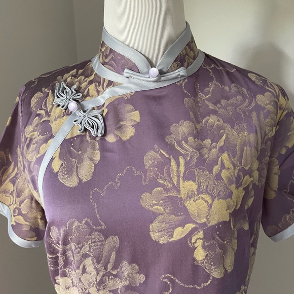 Jacquard Floral Qipao - Picture 3 of 6